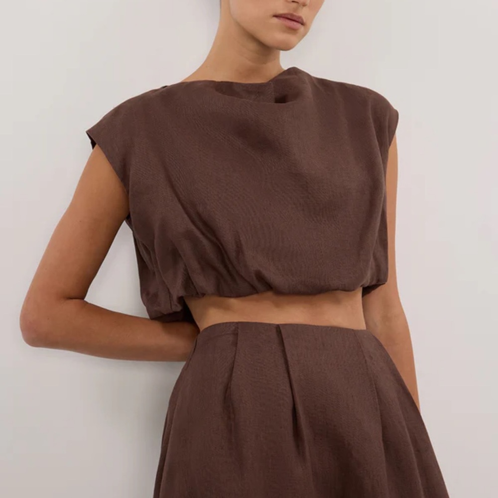NWT AMY CHOC LINEN BUBBLE TOP